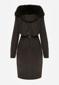 Born2be - Zielona Kurtka za Kolano ze Ściągaczem i Kapturem z Futerkiem Adoresa. Okazja: na co dzień. Kolor: zielony. Materiał: futro. Styl: casual #2