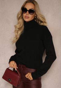 Renee - Czarny Golf Bez Zdobień Minimalistyczny Torlena. Okazja: na spotkanie biznesowe, do pracy. Typ kołnierza: golf. Kolor: czarny. Materiał: jeans, skóra. Długość rękawa: długi rękaw. Długość: długie. Wzór: aplikacja. Styl: biznesowy, klasyczny, elegancki #5
