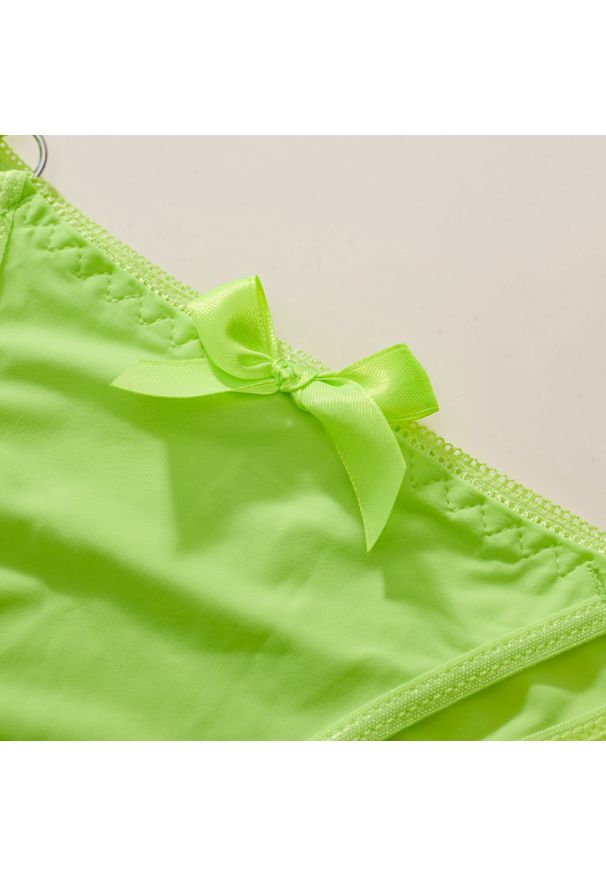 Intica - Figi bikini z elastycznym wykończeniem Pier. Kolor: czerwony. Materiał: materiał