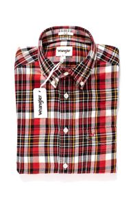 Wrangler - KOSZULA WRANGLER LS 1PKT BUTTON DOWN SALSA RED W5883NWWN 112129638. Typ kołnierza: button down. Wzór: aplikacja