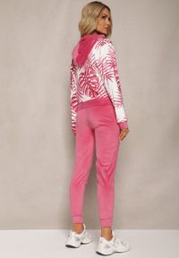 Renee - Różowy Welurowy Komplet Dresowy z Wzorzystą Bluzą z Kapturem i Joggerami Rouviana. Kolor: różowy. Materiał: dresówka, welur #4