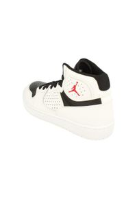 Buty do chodzenia męskie Nike Air Jordan Access. Zapięcie: sznurówki. Kolor: biały. Materiał: materiał, skóra, tkanina, syntetyk. Szerokość cholewki: normalna. Model: Nike Air Jordan. Sport: turystyka piesza