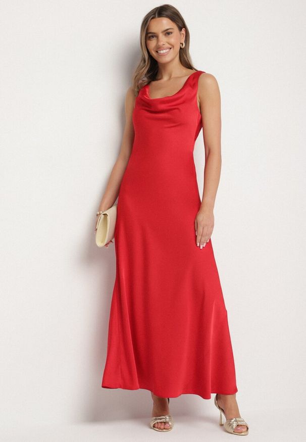 Born2be - Czerwona Sukienka Vices z Ozdobnym Tyłem i Wiązaniem Zimea. Okazja: na ślub cywilny, na wesele, na randkę, na imprezę. Kolor: czerwony. Styl: klasyczny