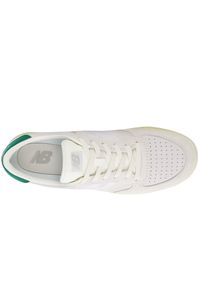 Buty unisex New Balance CT500GRN – szare. Kolor: szary. Materiał: zamsz, guma, skóra, nubuk. Szerokość cholewki: normalna. Sport: tenis #4