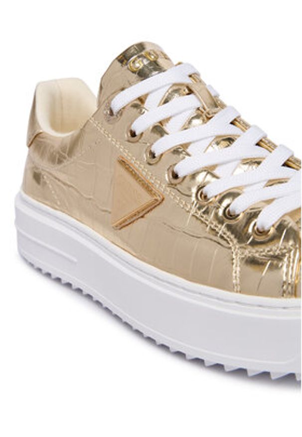 Guess Sneakersy FLFD15 PEL12 Złoty. Kolor: złoty. Materiał: skóra