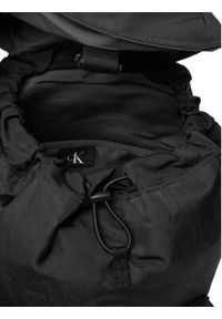 Calvin Klein Plecak Bold Flap Backpack LV04D3270G Czarny. Kolor: czarny. Materiał: materiał #4