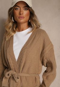 Renee - Brązowy Tłoczony Kardigan z Wełną o Kroju Bez Zapięć z Paskiem Dorrive. Okazja: na co dzień. Kolor: brązowy. Materiał: wełna. Styl: casual, elegancki #3