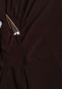 Renee - Brązowy Elegancki Komplet Spodnie Wide Leg i Bluzka z Poduszkami w Ramionach Sewinea. Kolor: brązowy. Wzór: aplikacja #3