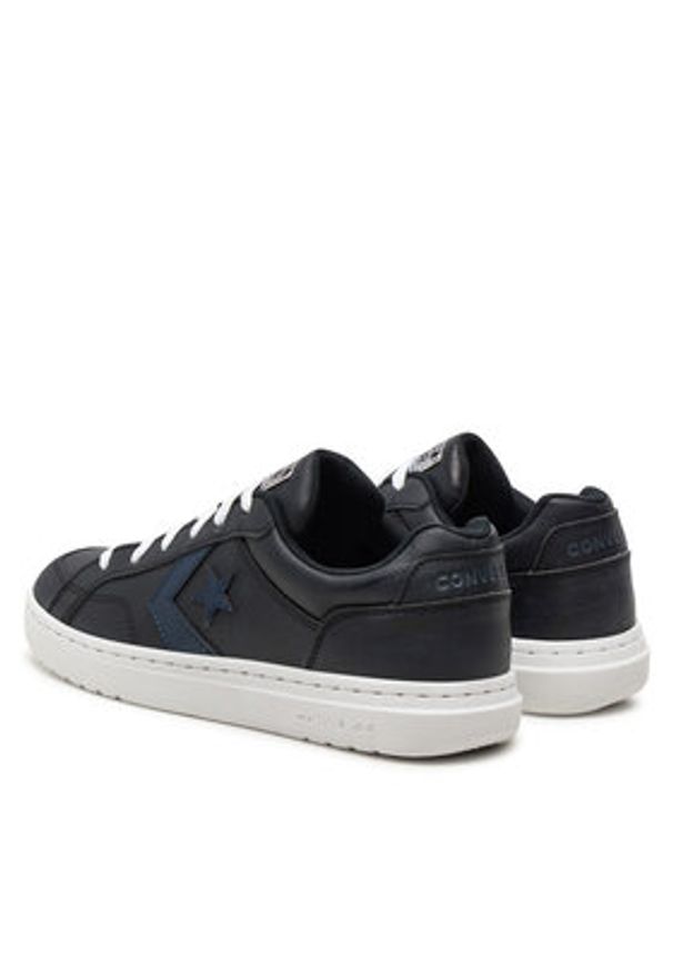 Converse Sneakersy Pro Blaze V2 Faux Leather A08643C Czarny. Kolor: czarny. Materiał: skóra