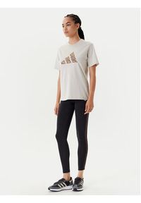 Adidas - adidas T-Shirt Animal Graphic JM4423 Beżowy Regular Fit. Kolor: beżowy. Materiał: bawełna #4