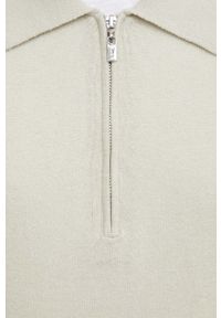 TIGER OF SWEDEN - Tiger Of Sweden sweter wełniany męski kolor beżowy lekki. Kolor: beżowy. Materiał: wełna. Długość rękawa: długi rękaw. Długość: krótkie #5