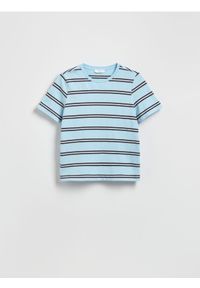 Reserved - T-shirt w paski - jasnoniebieski. Kolor: niebieski. Materiał: dzianina, bawełna. Wzór: paski