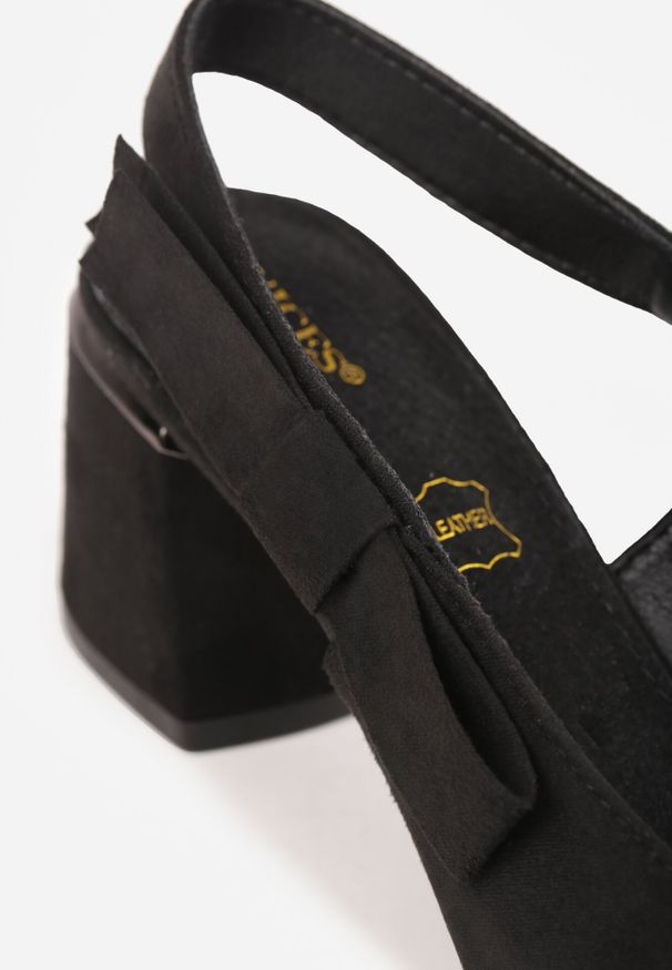 Born2be - Czarne Sandały Vices na Obcasie ze Skórzaną Wkładką Bez Pięty Vevazira. Okazja: na co dzień. Zapięcie: sprzączka. Kolor: czarny. Wzór: motyw zwierzęcy. Materiał: skóra. Sezon: lato. Obcas: na obcasie. Styl: casual, klasyczny, elegancki. Wysokość obcasa: średni