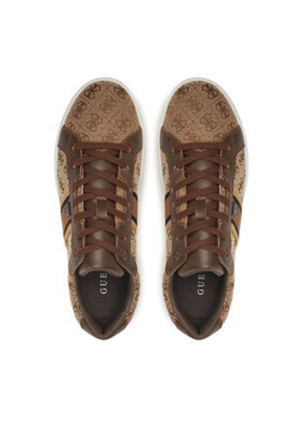 Guess Sneakersy FMPTII FAB12 Beżowy. Kolor: beżowy. Materiał: materiał