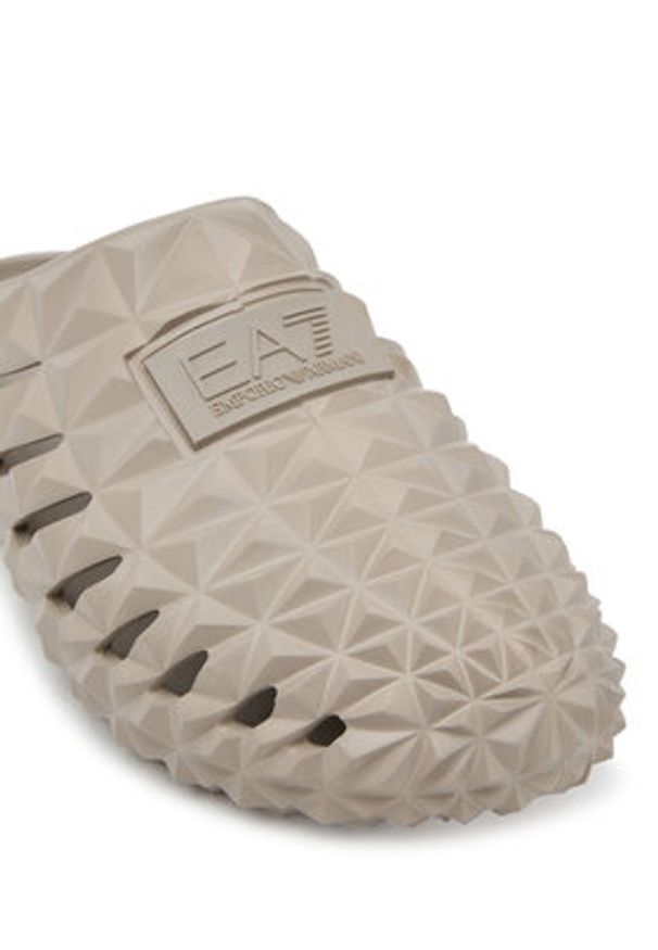 EA7 Emporio Armani Klapki XBR001 XK385 01571 Beżowy. Kolor: beżowy
