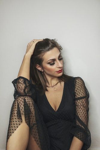 czarna sukienka