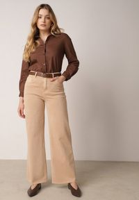 Born2be - Beżowe Szerokie Jeansy z Wysokim Stanem i Postrzępionymi Nogawkami Fyrelreia. Okazja: na co dzień. Stan: podwyższony. Kolor: beżowy. Styl: casual, klasyczny #6