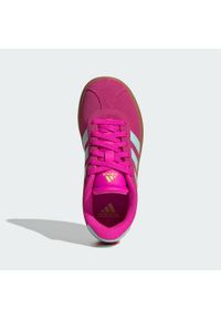 Adidas - Buty VL Court 3.0 Kids. Kolor: żółty, pomarańczowy, wielokolorowy, niebieski. Materiał: zamsz, materiał