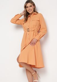 Born2be - Pomarańczowa Sukienka Koszulowa z Paskiem z Klamrą Unebia. Kolor: pomarańczowy. Typ sukienki: koszulowe #5
