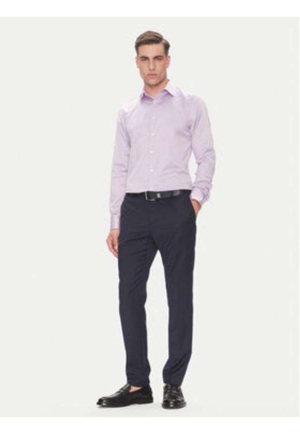 Calvin Klein Koszula LV019EU035 Różowy Slim Fit. Kolor: różowy. Materiał: bawełna