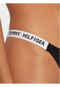 TOMMY HILFIGER - Tommy Hilfiger Stringi UW0UW05615 Czarny. Kolor: czarny. Materiał: bawełna