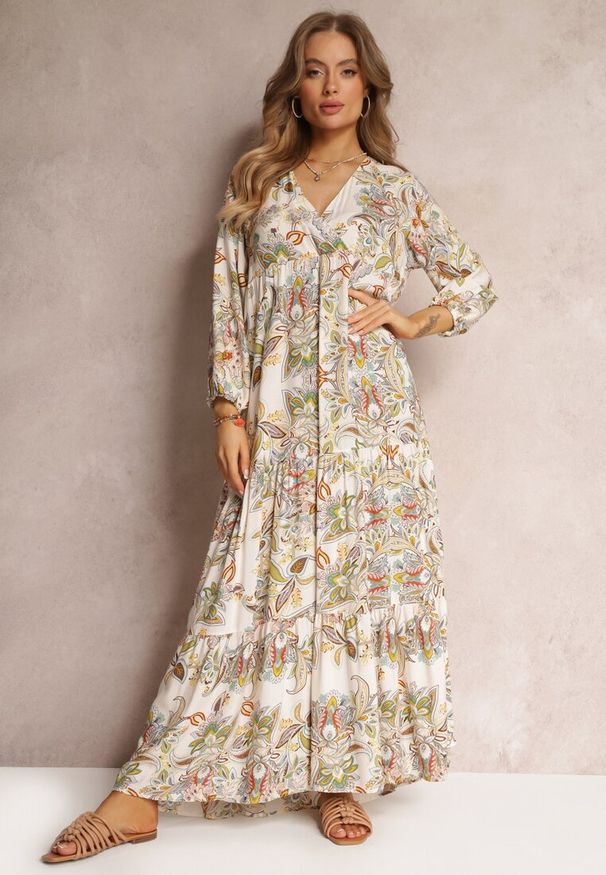 Renee - Biało-Beżowa Sukienka Oversize w Kwiaty Iophne. Kolor: biały. Wzór: kwiaty. Sezon: wiosna, lato. Typ sukienki: oversize