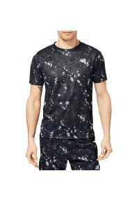 Koszulka New Balance MT21263BK - czarna. Kolor: czarny. Materiał: materiał, poliester. Długość rękawa: krótki rękaw. Długość: krótkie. Sport: fitness