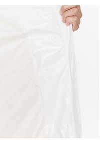 Calvin Klein Jeans Kurtka puchowa J20J221902 Biały Regular Fit. Kolor: biały. Materiał: puch, syntetyk #5