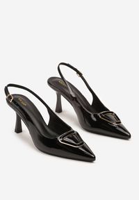 Renee - Czarne Sandały na Szpilce Slingback Lakierowane Vices z Ozdobą Ataloria. Okazja: na co dzień. Zapięcie: sprzączka. Kolor: czarny. Materiał: lakier. Wzór: aplikacja. Obcas: na szpilce. Styl: klasyczny, casual, elegancki