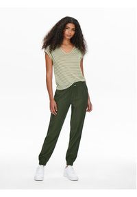 only - ONLY Spodnie dresowe 15203946 Zielony Regular Fit. Kolor: zielony. Materiał: wiskoza #5