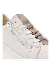 Białe Sneakersy Wasak Stylowe Buty Damskie Na Platformie. Zapięcie: sznurówki. Kolor: biały. Materiał: skóra. Wzór: grochy. Obcas: na platformie #5
