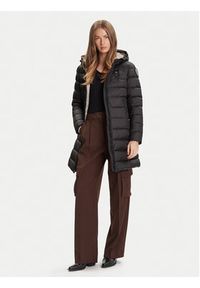 Blauer Kurtka puchowa 25WBLDK03102 Czarny Regular Fit. Kolor: czarny. Materiał: syntetyk