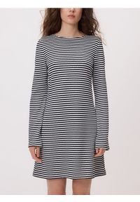 Reserved - Sukienka mini w paski - wielobarwny. Materiał: dzianina. Wzór: paski. Typ sukienki: proste. Długość: mini #1