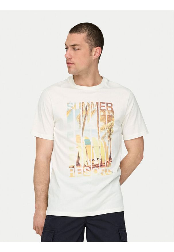Only & Sons T-Shirt Magdy 22029454 Biały Regular Fit. Kolor: biały. Materiał: bawełna