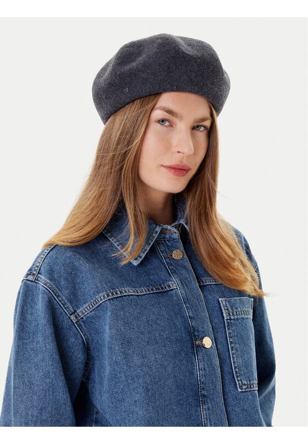 Weekend Max Mara Beret Pitti 2525576014 Szary. Kolor: szary. Materiał: wełna, materiał