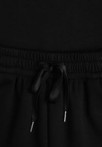 Renee - Czarny Bawełniano-Wiskozowy Komplet Sportowy T-shirt i Szorty Areinna. Kolor: czarny. Materiał: wiskoza, bawełna #3