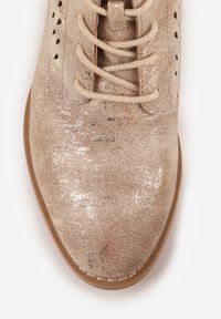 Born2be - Jasnobrązowe Ażurowe Botki ze Skórzaną Wkładką z Wycięciem Nanalitia. Okazja: na co dzień. Zapięcie: sznurówki. Kolor: brązowy. Wzór: ażurowy. Materiał: skóra. Sezon: wiosna, lato. Obcas: na obcasie. Styl: casual, elegancki, klasyczny. Wysokość obcasa: średni #2