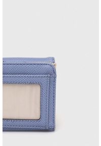 Guess portfel damski kolor fioletowy. Kolor: fioletowy. Materiał: materiał. Wzór: gładki #5