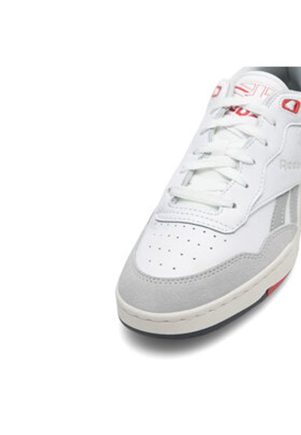 Reebok Sneakersy BB 4000 II HQ3582-M Biały. Kolor: biały. Materiał: skóra