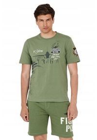 Aeronautica Militare - AERONAUTICA MILITARE Zielony t-shirt męski. Kolor: zielony. Długość rękawa: krótki rękaw. Długość: krótkie. Wzór: haft #6