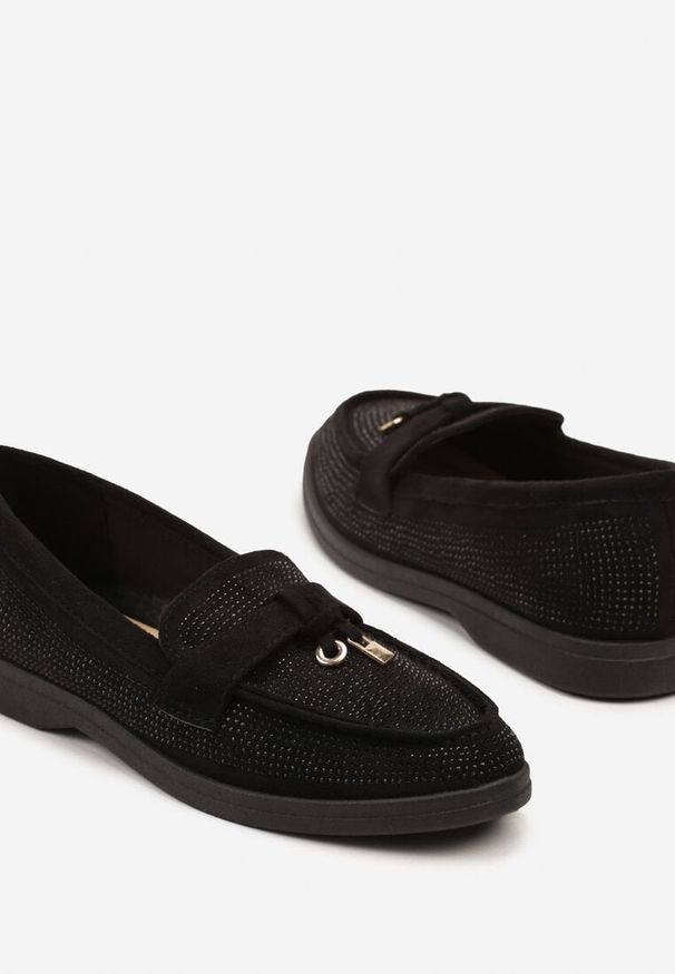Born2be - Czarne Mokasyny Zdobione Cyrkoniami i Aplikacją Tenarella. Okazja: na co dzień. Kolor: czarny. Materiał: jeans. Wzór: aplikacja. Obcas: na obcasie. Styl: elegancki, casual. Wysokość obcasa: niski