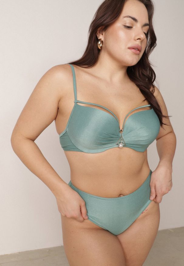 Born2be - Jasnozielone Bikini Majtki Figi i Biustonosz z Paskami i Perłową Aplikacją Cahresha. Kolor: zielony. Wzór: aplikacja