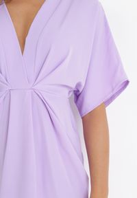 Born2be - Fioletowa Sukienka z Kopertowym Dekoltem i Rękawem Nietoperz Eupfia. Kolor: fioletowy. Sezon: lato. Typ sukienki: kopertowe #3