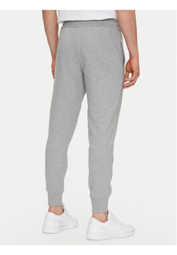 Timberland Spodnie dresowe TB0A5V5Q Szary Regular Fit. Kolor: szary. Materiał: bawełna