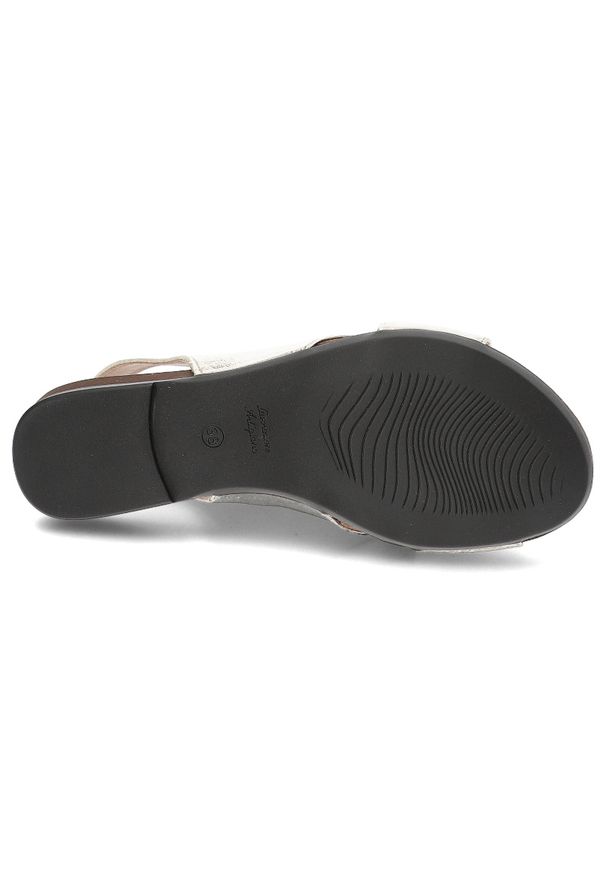 Złote Sandały Armodo Modne Obuwie Damskie. Okazja: na co dzień. Kolor: złoty. Materiał: skóra. Sezon: lato. Obcas: na płaskiej podeszwie. Styl: casual