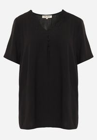 Renee - Czarna Bluzka z Haftowanym Dekoltem i Krótkimi Rękawami Junelia. Kolor: czarny. Długość rękawa: krótki rękaw. Długość: krótkie. Wzór: haft. Sezon: wiosna, lato #8