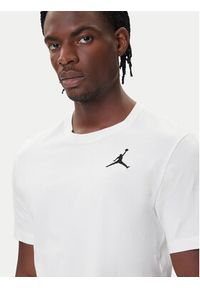 Nike T-Shirt DC7485-100 Biały Regular Fit. Kolor: biały. Materiał: bawełna #5