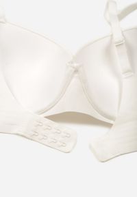 Born2be - Biały Klasyczny Biustonosz o Gładkim Wykończeniu Taniarephis. Kolor: biały. Rodzaj stanika: odpinane ramiączka, różne sposoby noszenia. Wzór: gładki #7