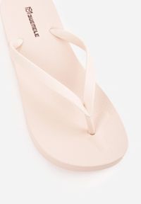 Renee - Jasnoróżowe Japonki Basic na Grubszej Podeszwie Dephanie. Okazja: na co dzień. Kolor: różowy. Materiał: len, jeans. Wzór: gładki. Sezon: lato. Styl: wakacyjny, klasyczny, sportowy, street, casual #9