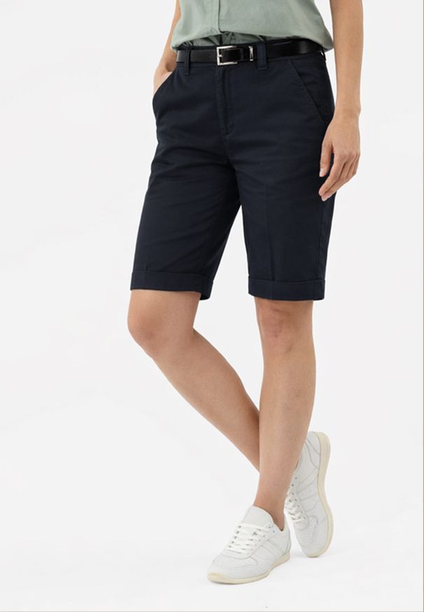 Volcano - Szorty z zakładką P-KERRY. Okazja: na co dzień. Kolekcja: plus size. Materiał: materiał. Długość: krótkie. Sezon: lato. Styl: casual, elegancki, klasyczny